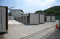 広い敷地